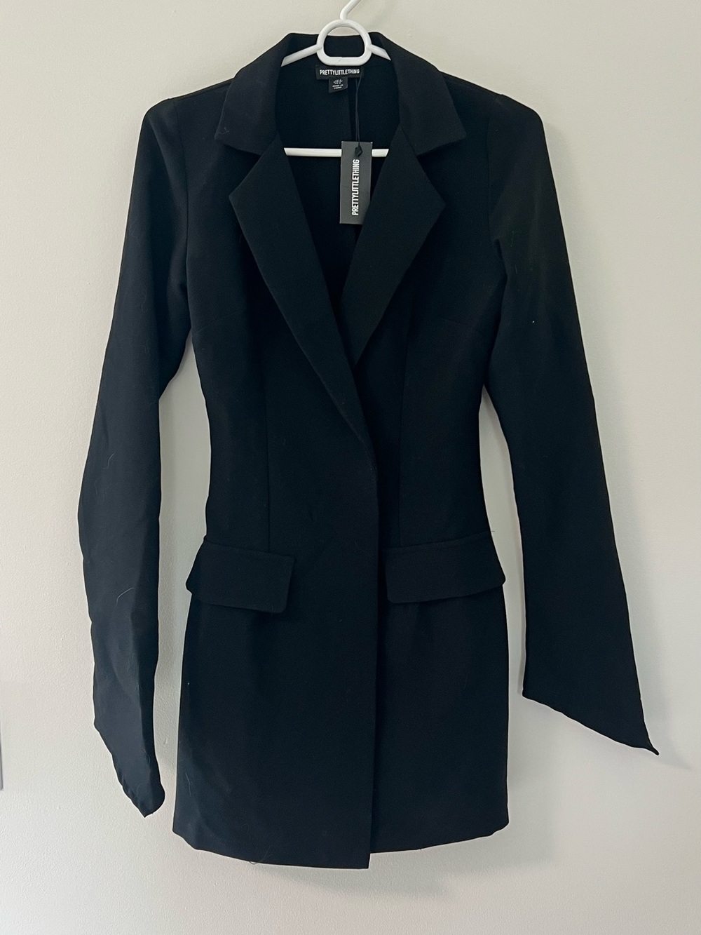 PrettyLittleThing Black Blazer Dress